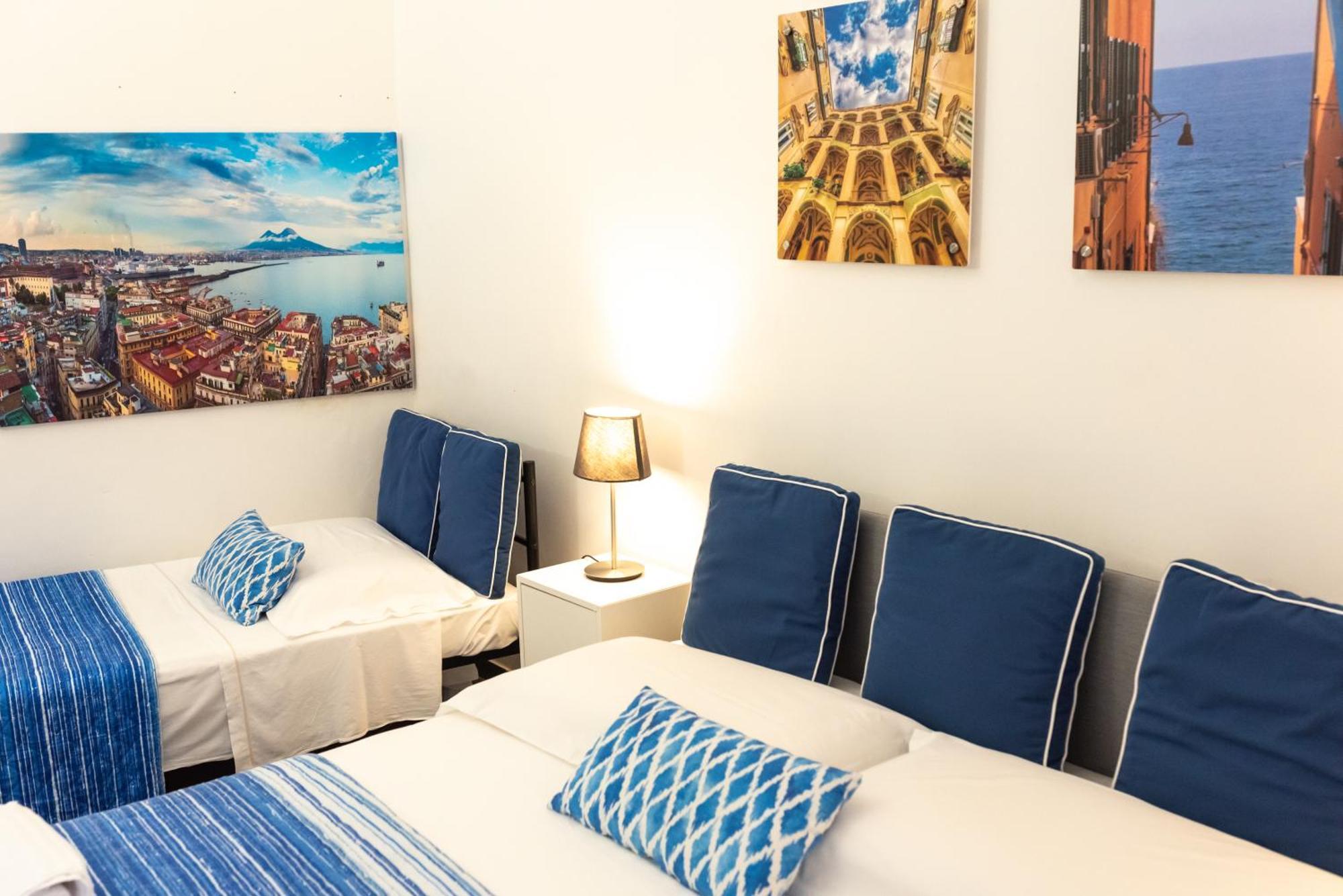 Sottosopra Chiaia Appartement