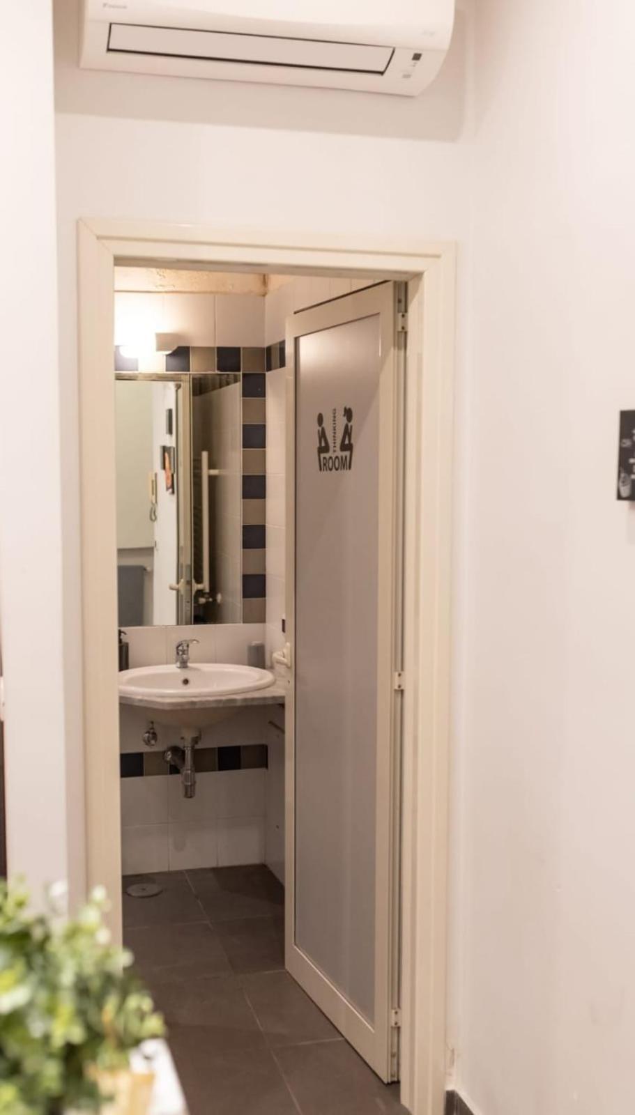 Sottosopra Chiaia Appartement Naples